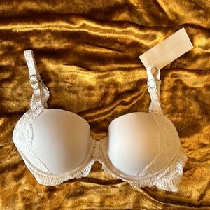 Stella McCartney NWT Light Rose Lace Bra